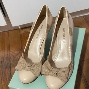 Gianni Bini Beige Patent Bow Pumps